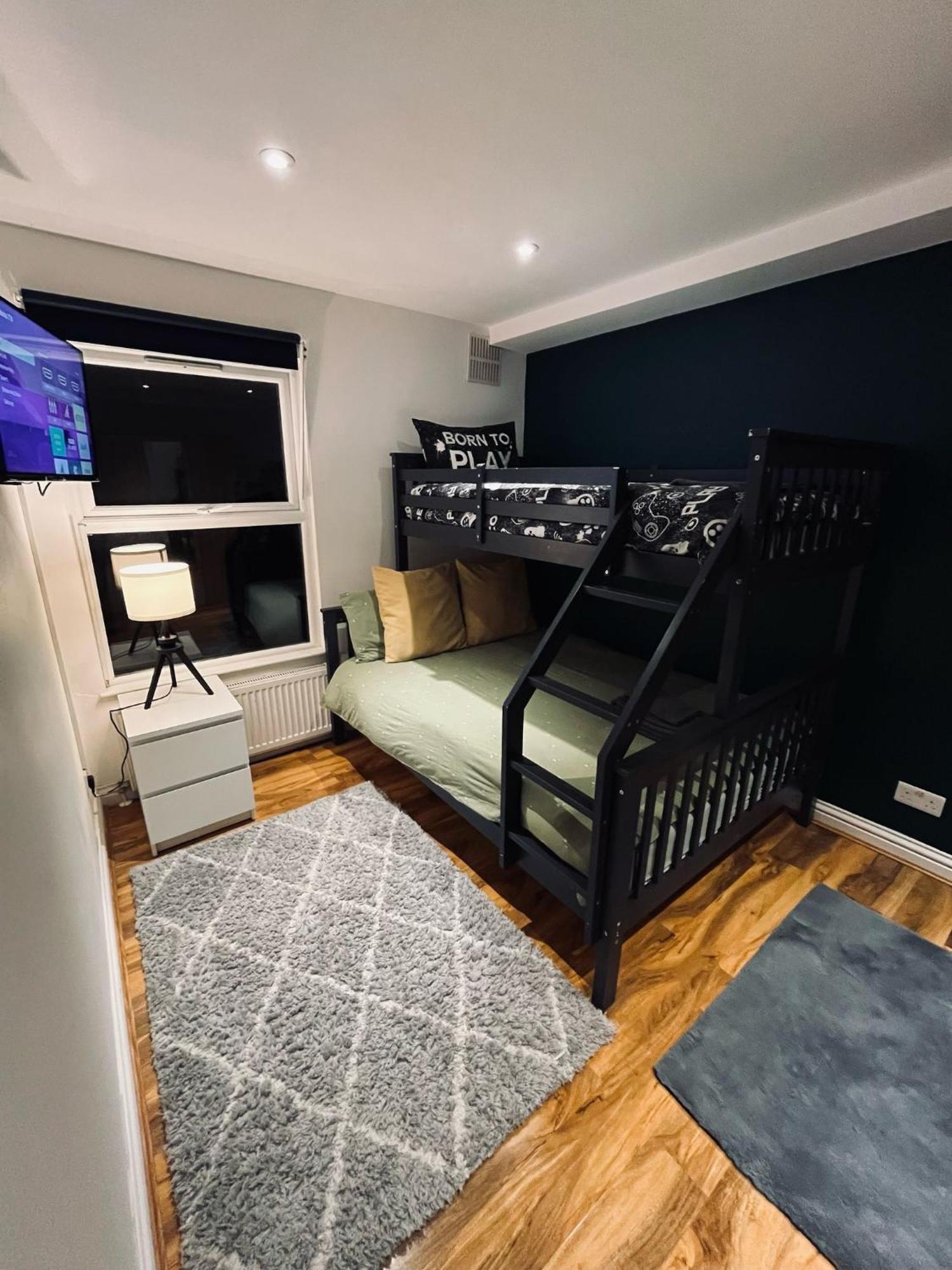Kensington Guest Rooms 98 Лондон Екстериор снимка